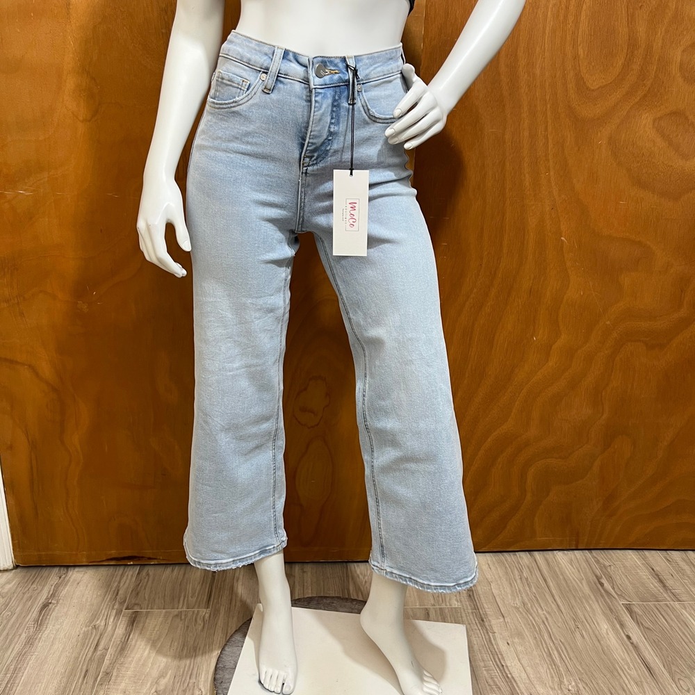 Moco Boutique Cropped Wide Leg Jeans Women Size 0/24 Floral Embroidered NWT
